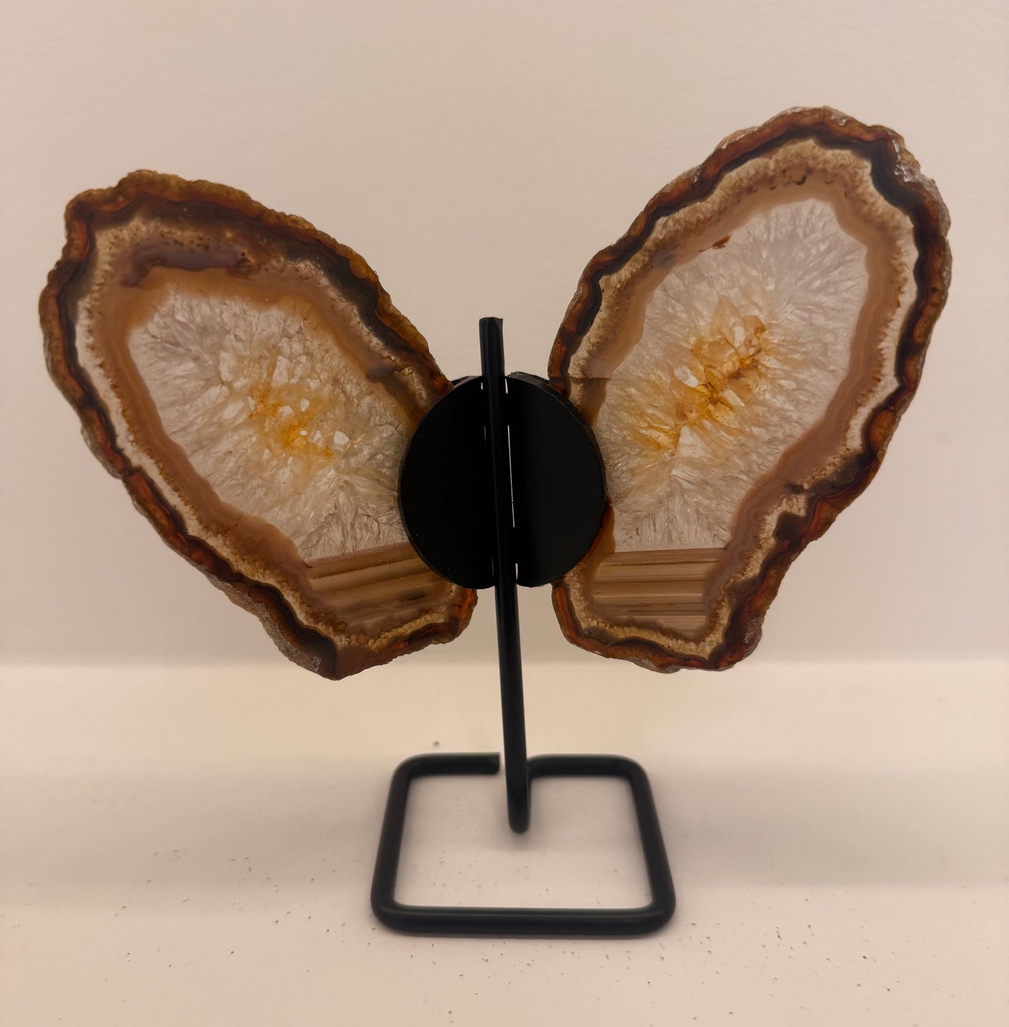 Agaat vlinder op standaard