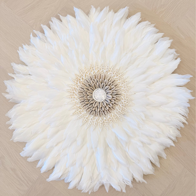 Veren en schelpen wand deco wit