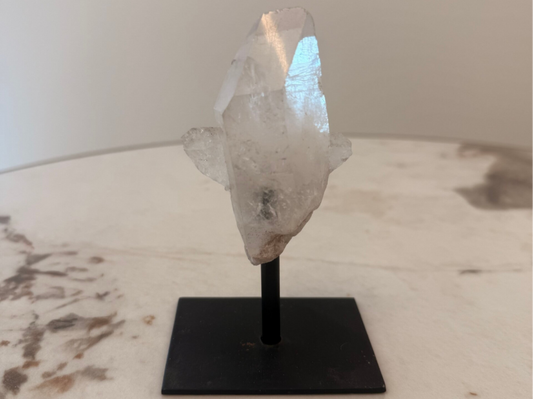 Bergkristal op standaard