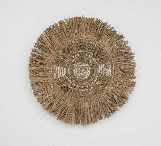Wanddeco raffia met schelpen