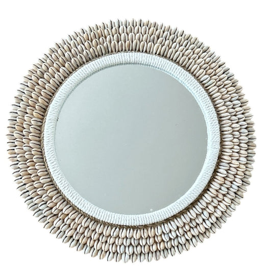 Spiegel kauri schelpen