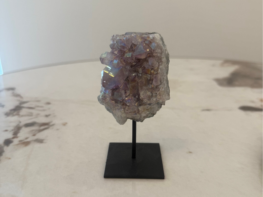 Aura Kwarts op standaard