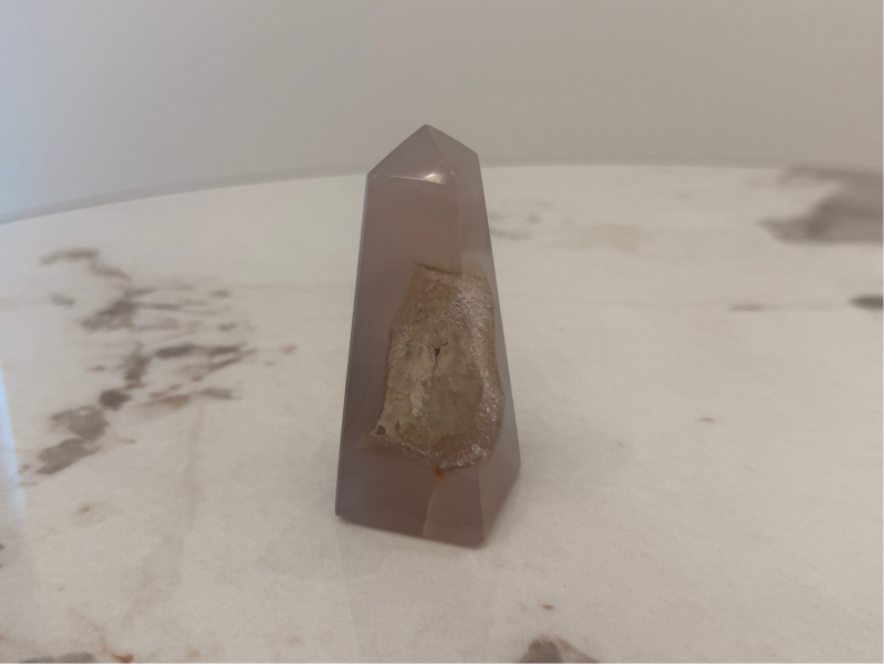 Agaat Obelisk met Druzy